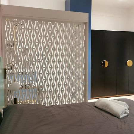 Unique City Centre Apartments Nikosia Bagian luar foto